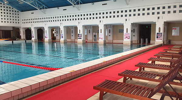 水立方恒温游泳馆