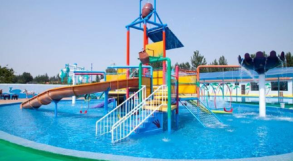 大兴梨花村御景阁水上乐园