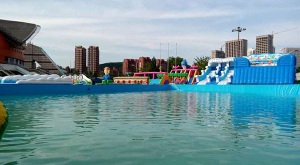 本溪绿地嘉年华水世界