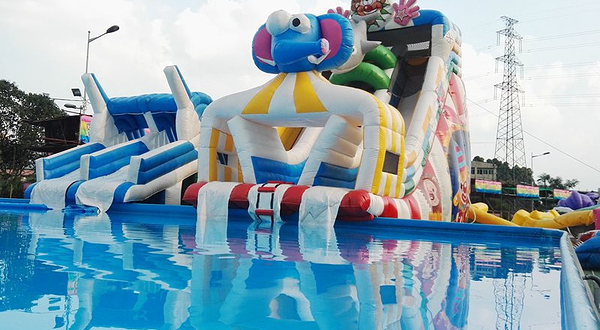 派逗蛙亲水乐园金沙童话王国园区