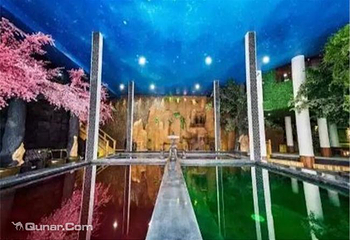 北龙温泉休闲酒店第 2 张图片