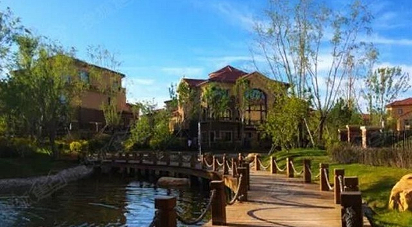 阿斯兰小镇冒险水乐园