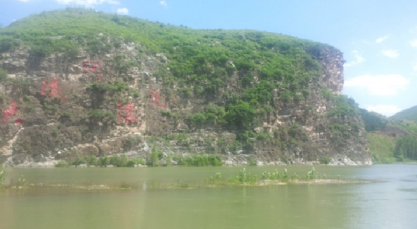 朝阳大凌河漂流