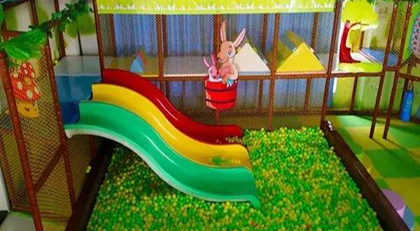星期六儿童成长主题乐园