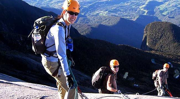 沙巴神山公园 FERRATA 攀岩