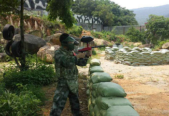 军腾彩弹基地第 4 张图片