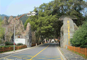 梅岭国家级风景名胜区第 2 张图片