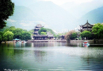 东湖第 2 张图片