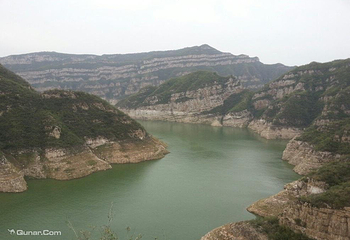 黄河三峡第 2 张图片