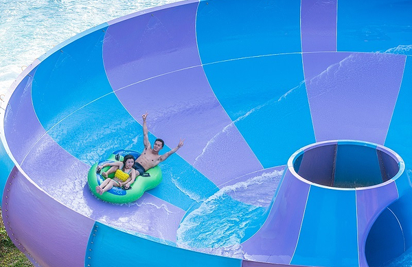 西双版纳万达水乐园夜场票(17:00后入园)