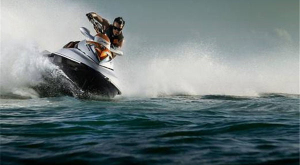 阿布扎比水上摩托艇极限体验