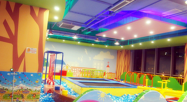 小飞象儿童探索乐园