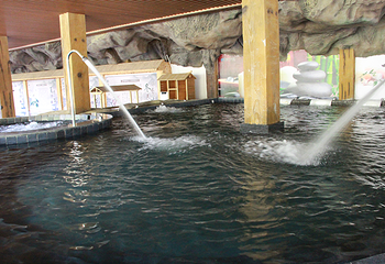 龙门水都鲤鱼湾温泉第 7 张图片