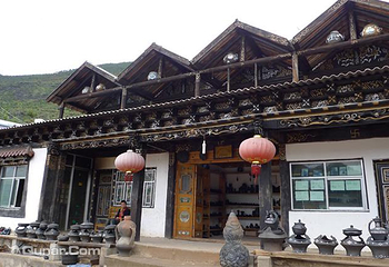 尼西汤堆村第 1 张图片