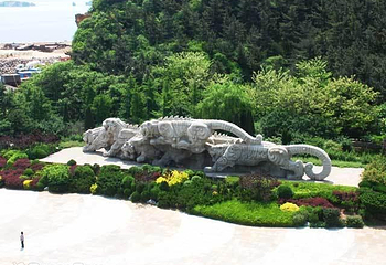 虎雕广场第 1 张图片