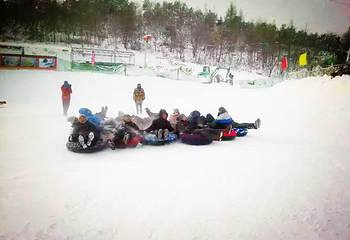 小南山福兴盛滑雪场第 3 张图片