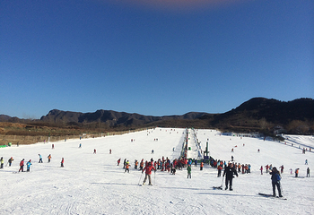 九龙国际滑雪场第 5 张图片