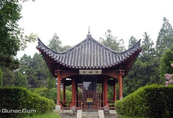 南阳卧龙岗武侯祠第 13 张图片