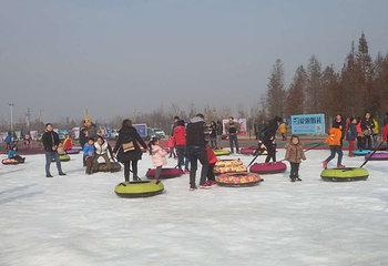 太白湖滑雪场第 14 张图片