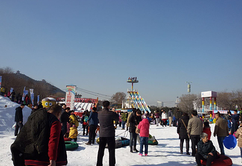 泉城欢乐冰雪节第 2 张图片