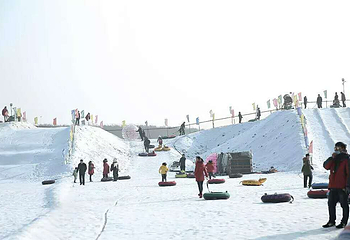 庄河红星冰雪乐园第 7 张图片