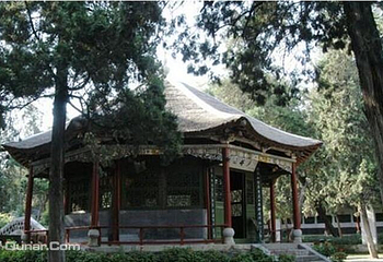 南阳卧龙岗武侯祠第 3 张图片