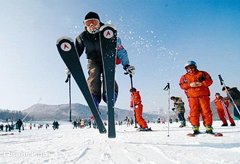 袁家村必捷滑雪场第 3 张图片