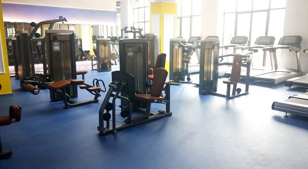 全时塑游泳健身会所（龙湖店)