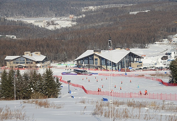 长白山华美胜地滑雪场第 6 张图片