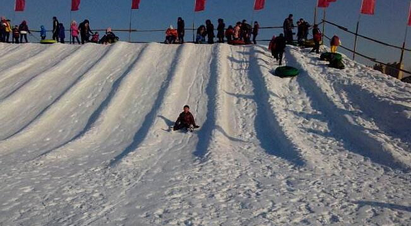 宁夏园艺产业园滑雪场