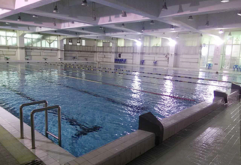 水果湖高中游泳馆第 2 张图片