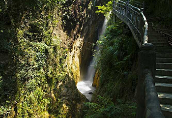 平安山生态旅游风景区第 38 张图片