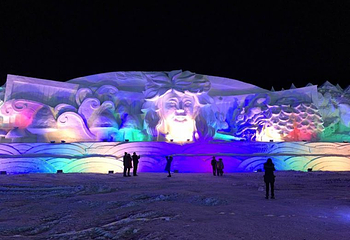 包头市固阳县“梅令花海”冰雪艺术游园会第 5 张图片