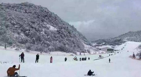 大娄山滑雪场