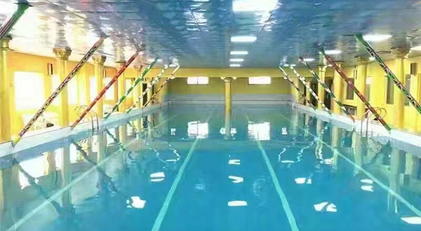 蓝天恒温游泳馆