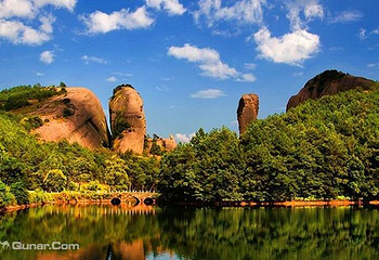 灵山大峡谷景区第 1 张图片