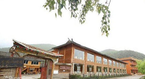 泸沽湖格则尔摩梭风情园