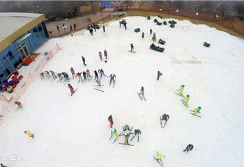 陇东滑雪场第 3 张图片