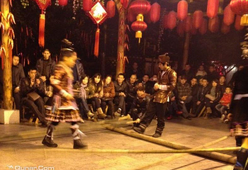 少数民族观光古寨第 3 张图片