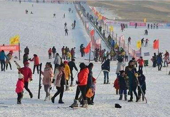 金漠滑雪场第 3 张图片