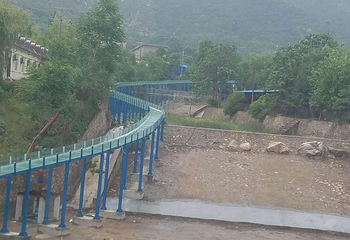 水峪口神潭大峡谷高空玻璃滑漂第 1 张图片