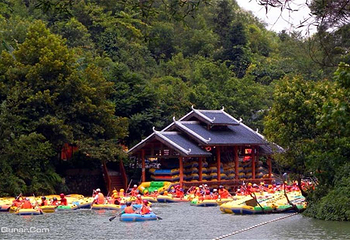 百色大王岭漂流景区第 12 张图片