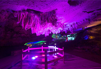 河池珍珠岩风景区第 6 张图片