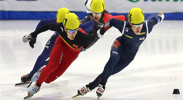 冠军滑冰场（龙湖店）