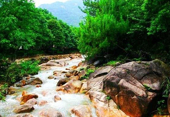 南昆山三寨大峡谷漂流第 4 张图片