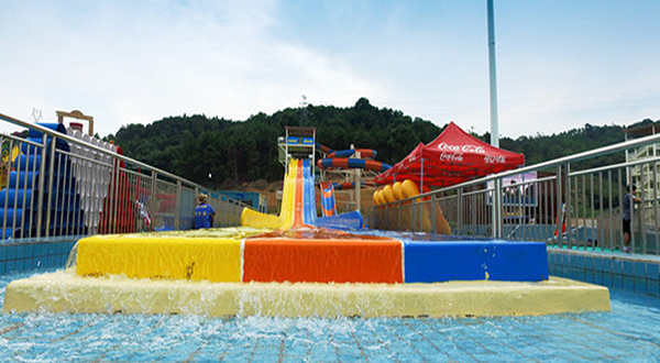 拉奇水上乐园