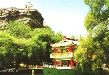 乌什县燕泉山风景区第 10 张图片