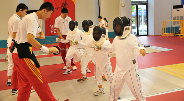 万国体育击剑运动中心