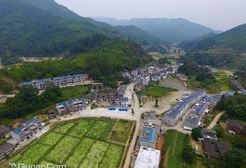培斜村第 2 张图片