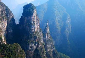 三峡云巅神女天路景区第 7 张图片